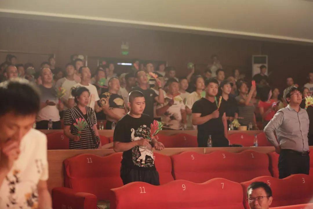 你说再见时的那天是什么歌